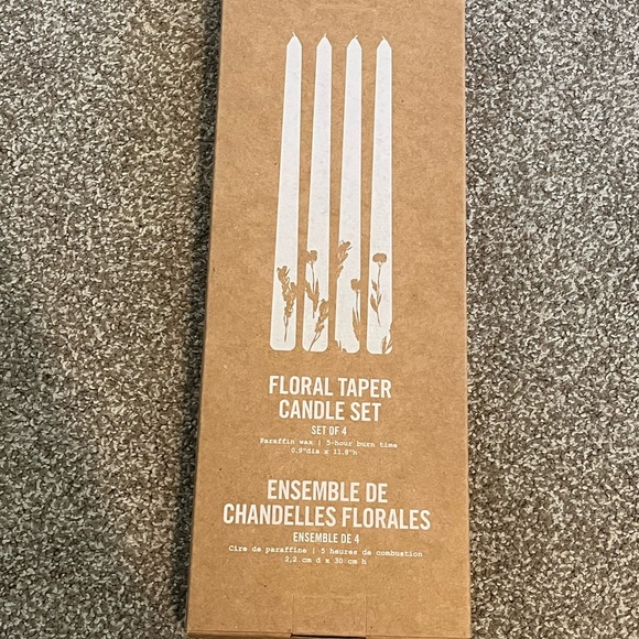 Urban Outfitters Set Decorative White Taper Candles with Floral Design - Picture 4 of 5